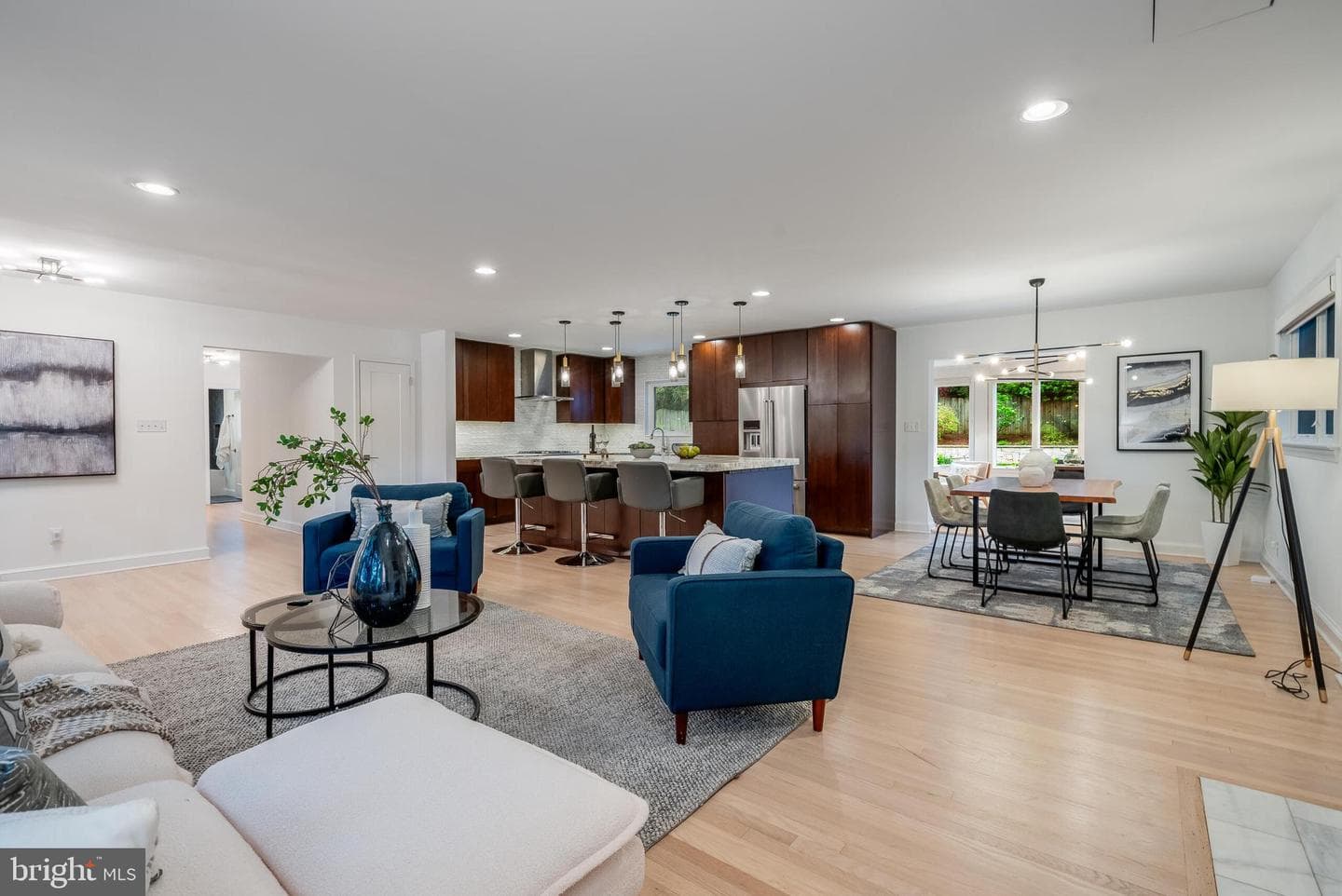 5024 Williamsburg Boulevard photo 4