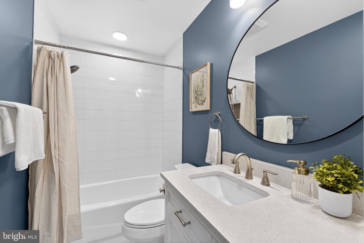 2125 N Monroe Street #2 photo 22