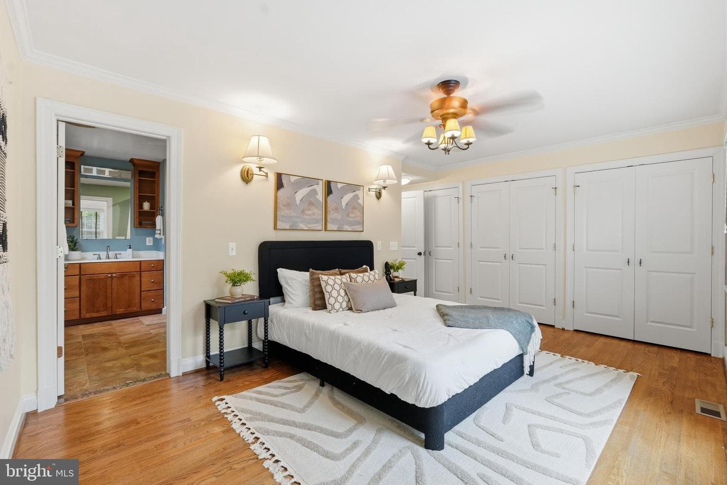 5250 26th Street N photo 4