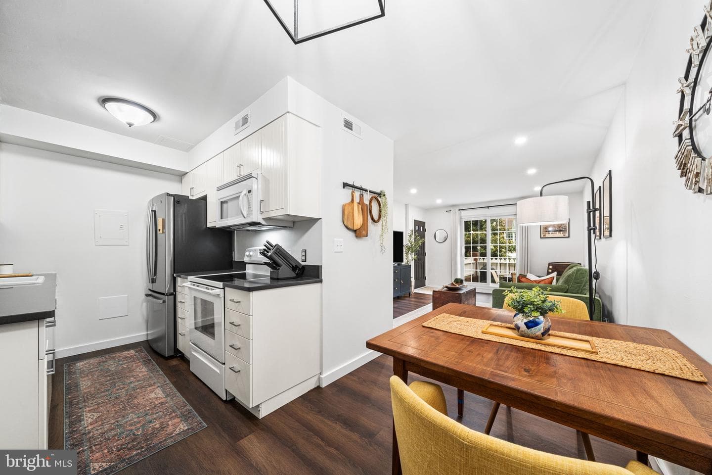2717 S Walter Reed Drive #a photo 7
