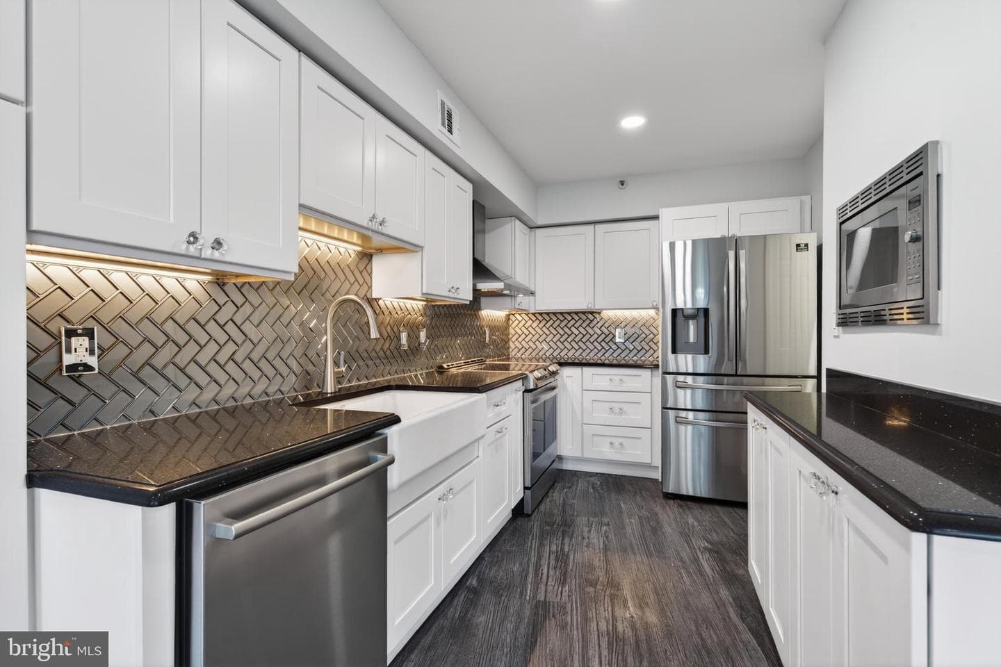 1300 Crystal Drive #1107s, Arlington