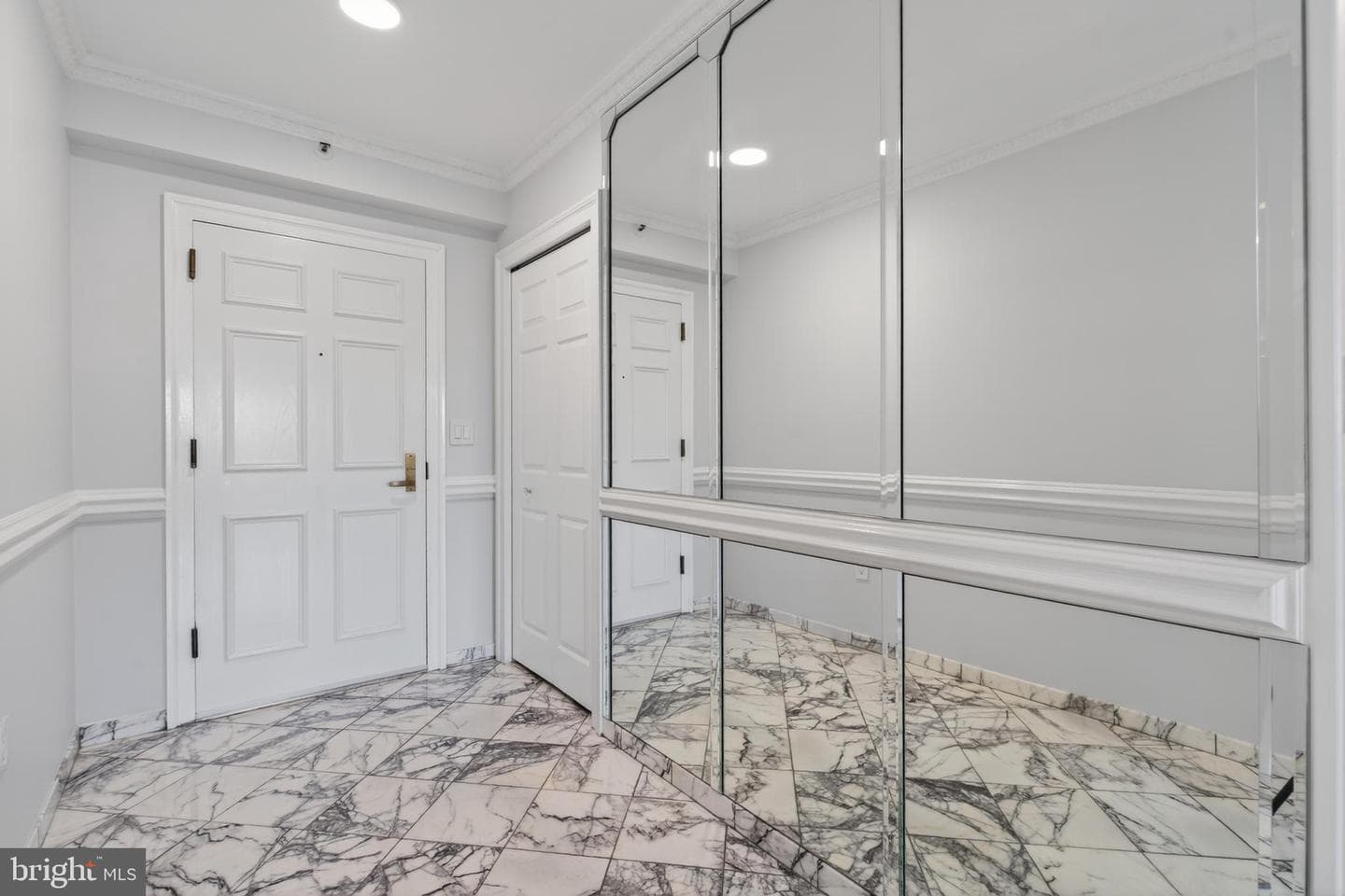 1300 Crystal Drive #1107s, Arlington