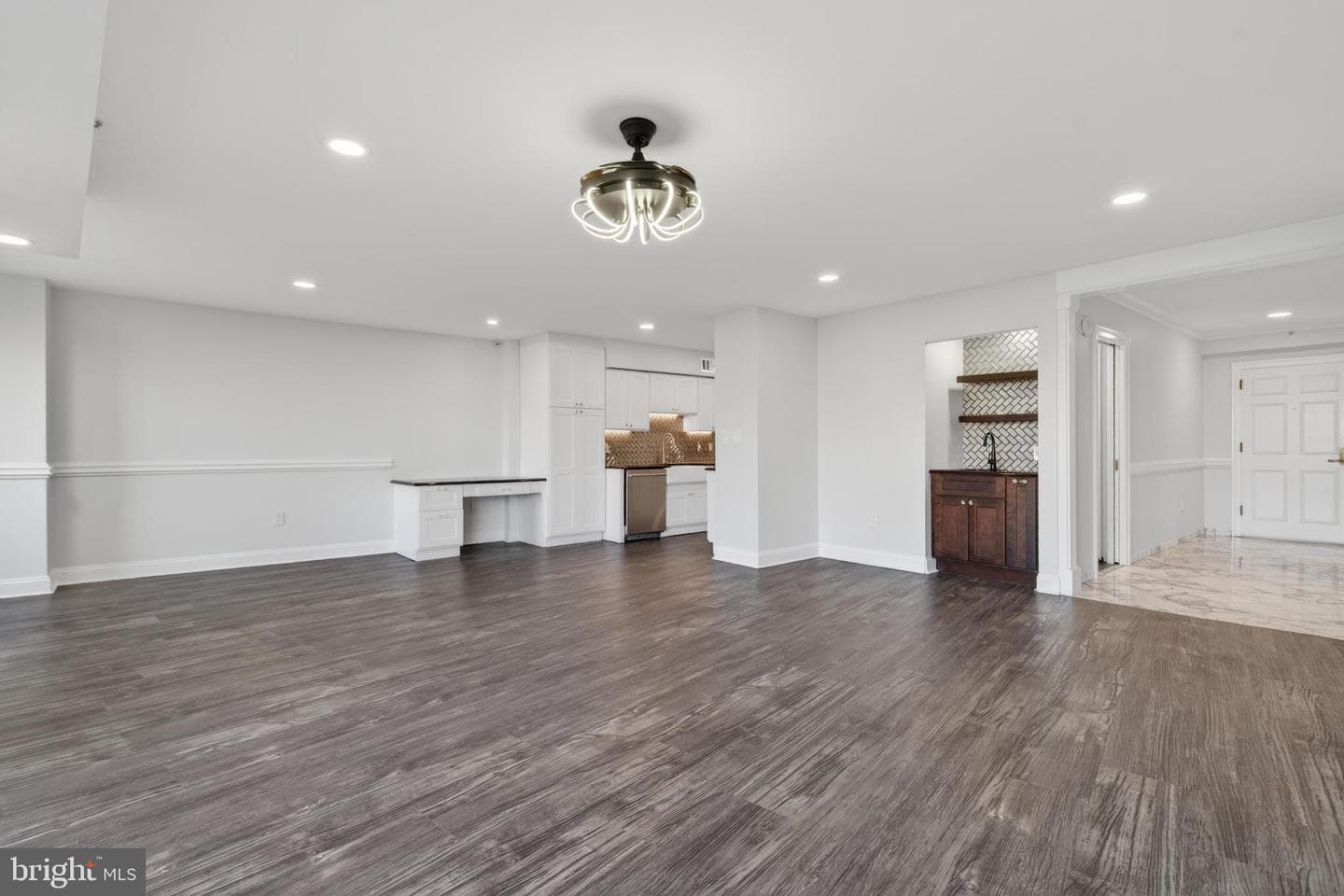 1300 Crystal Drive #1107s photo 5