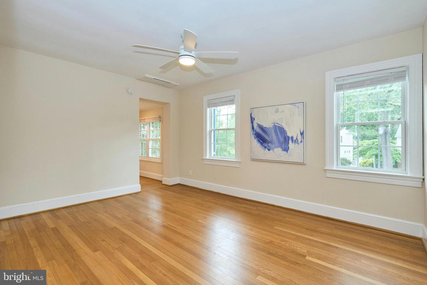 419 N Jackson Street photo 17