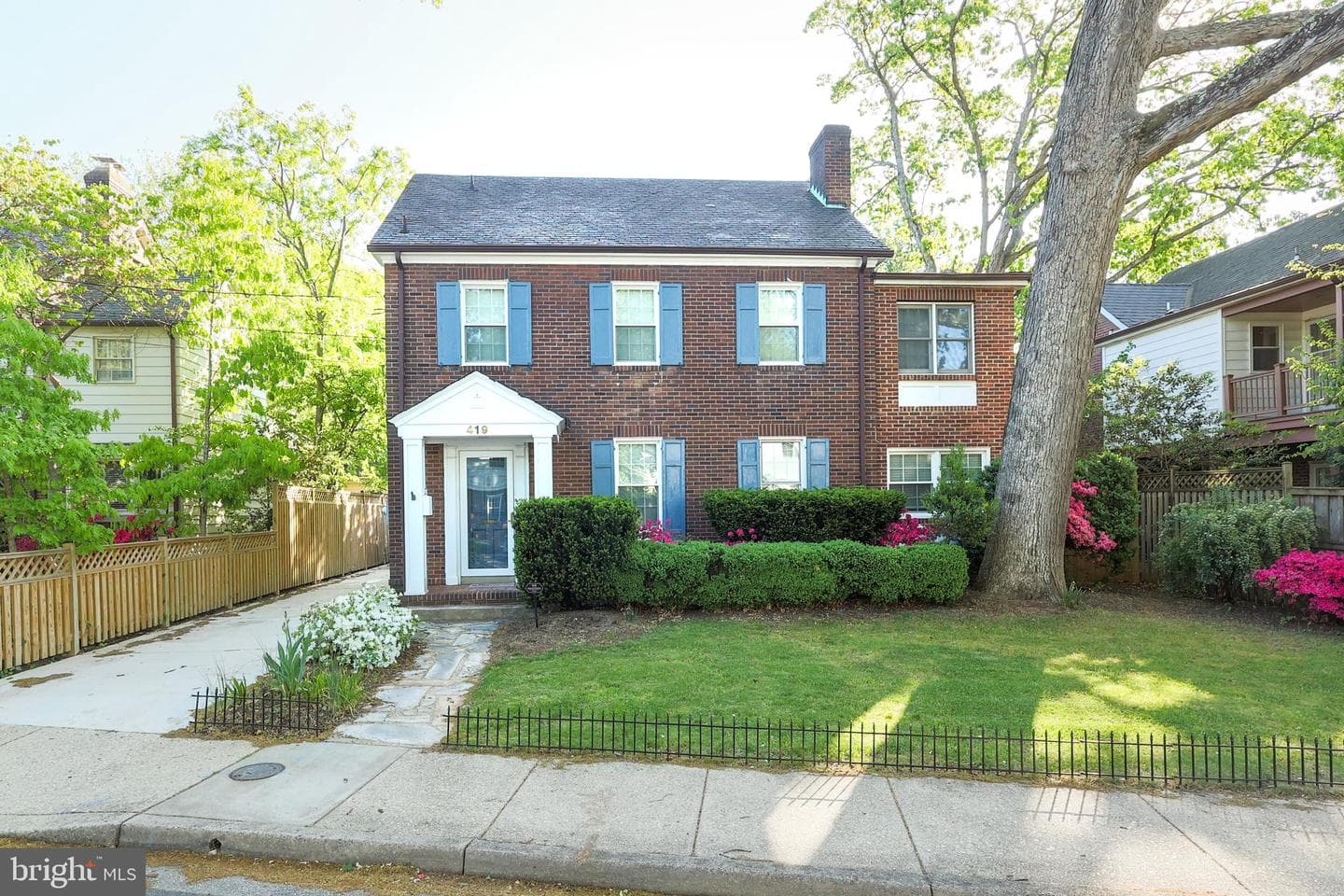 419 N Jackson Street photo 2