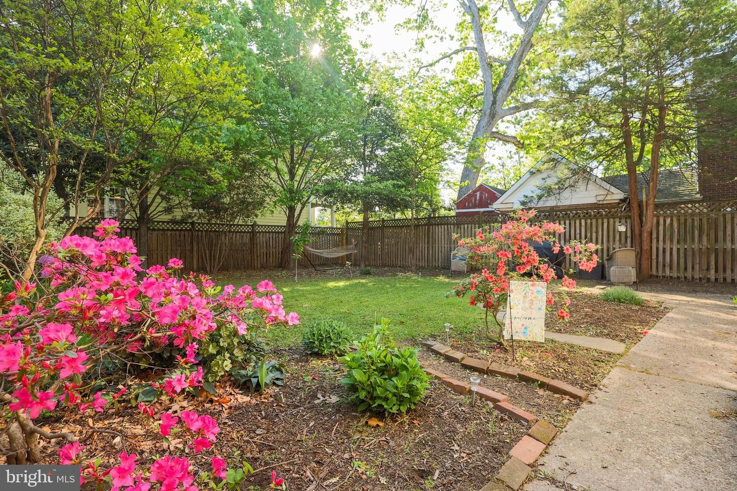 419 N Jackson Street photo 33