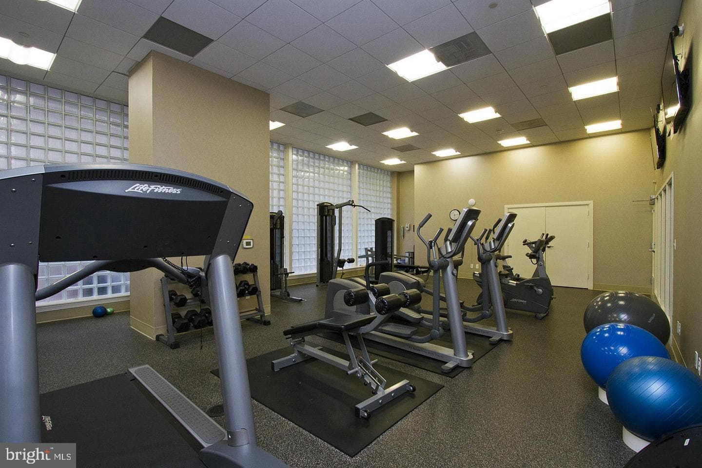 1020 N Highland Street #703 photo 34