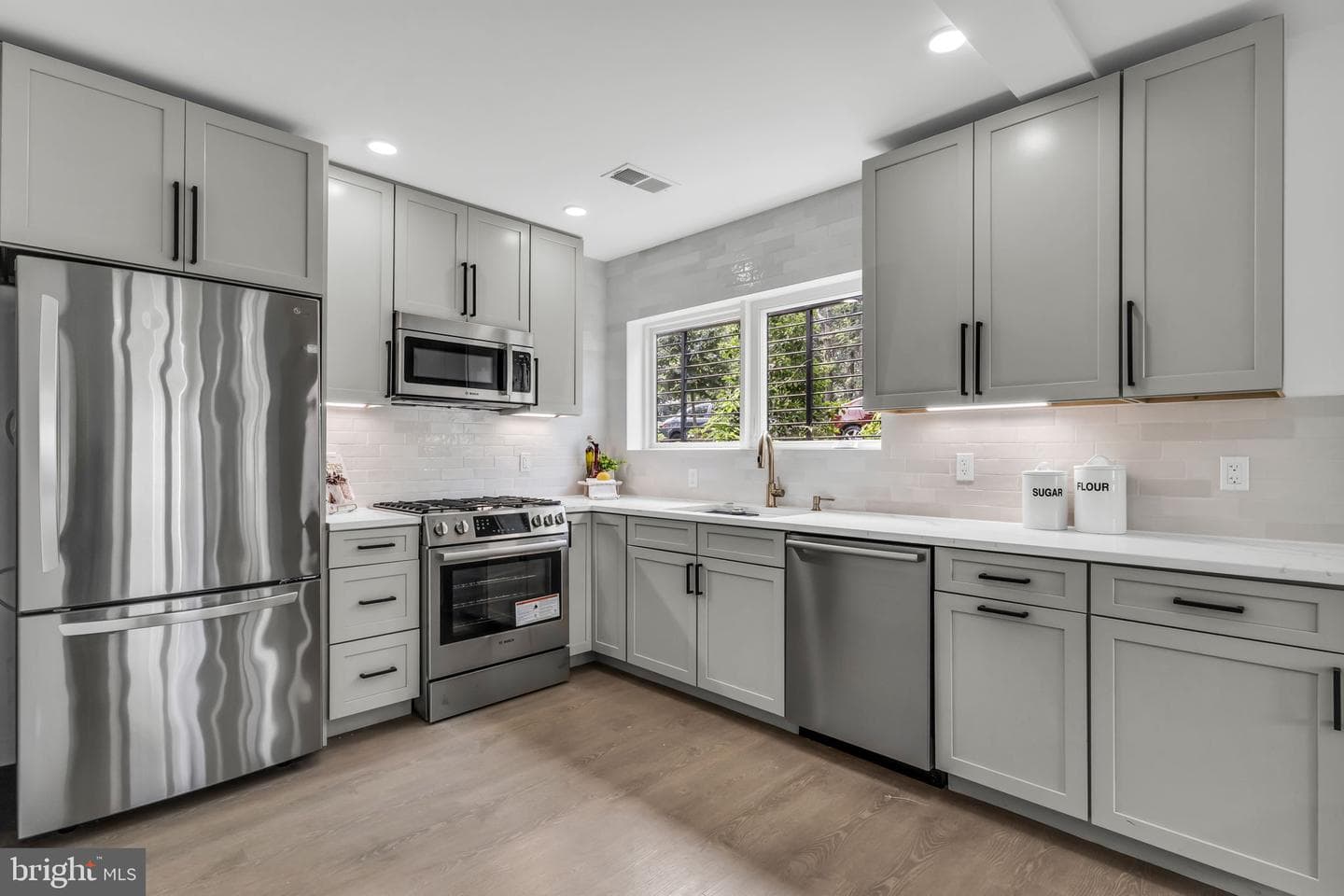 1201 N Quinn Street #102, Arlington