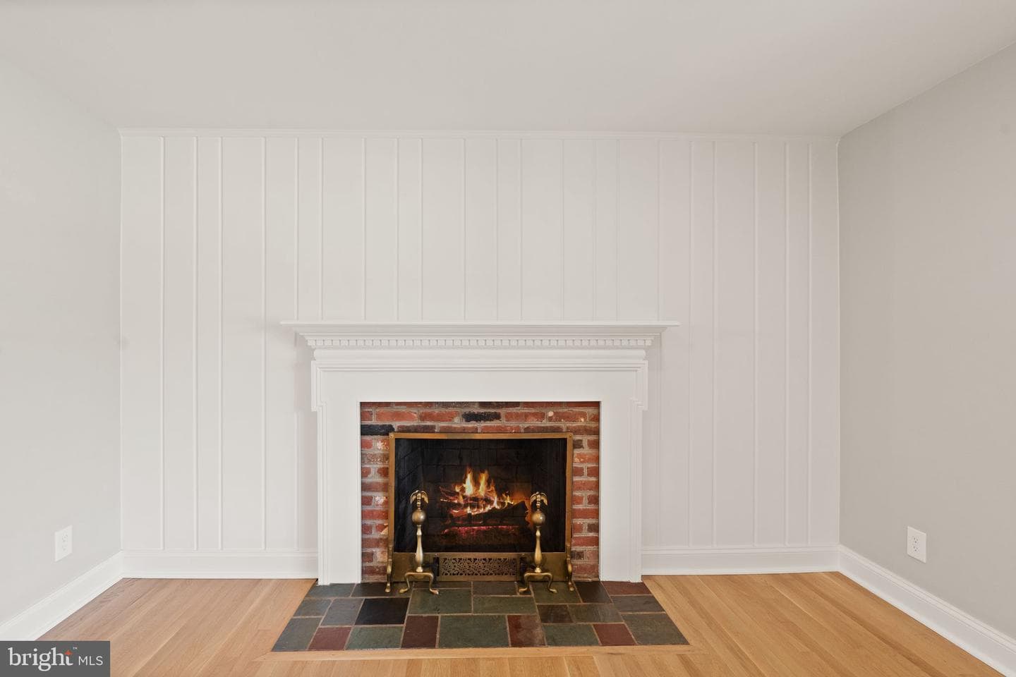 3667 N Harrison Street photo 12