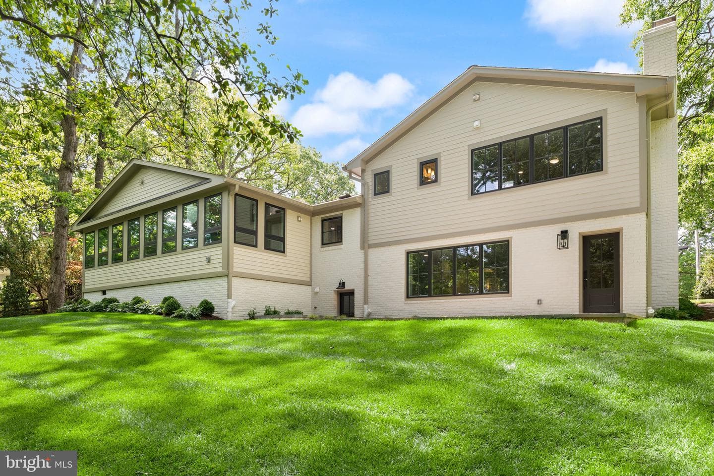 3667 N Harrison Street photo 60