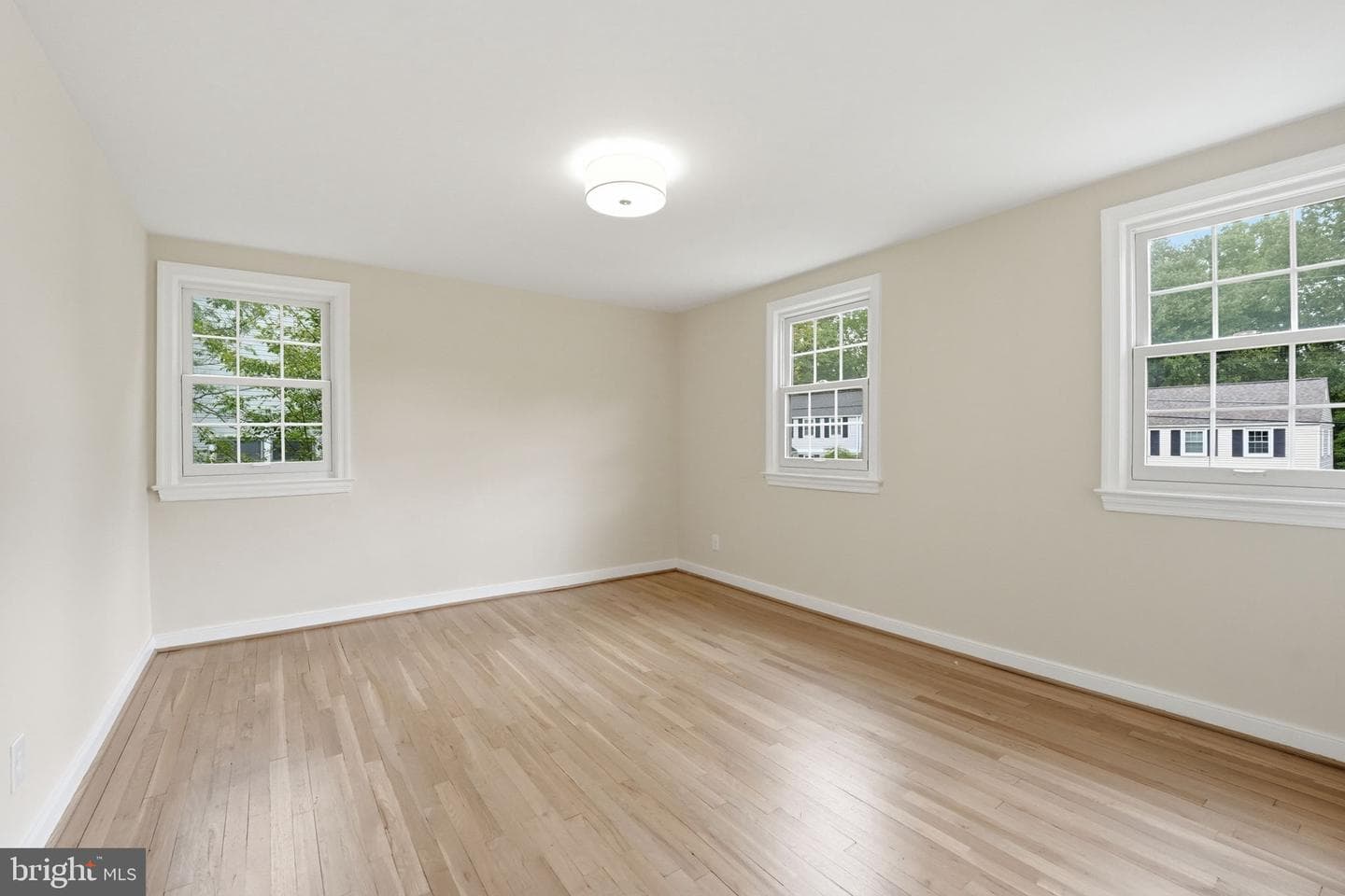5948 10th Road N photo 17