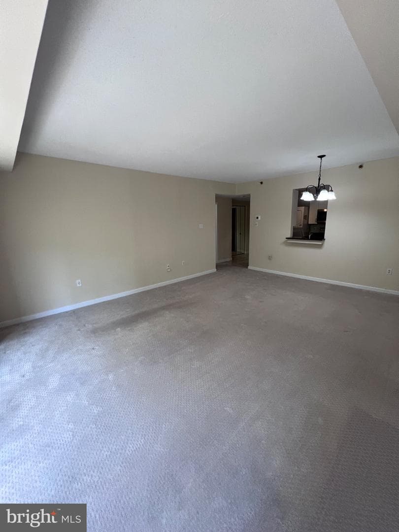 1530 Key Blvd # 317 photo 12