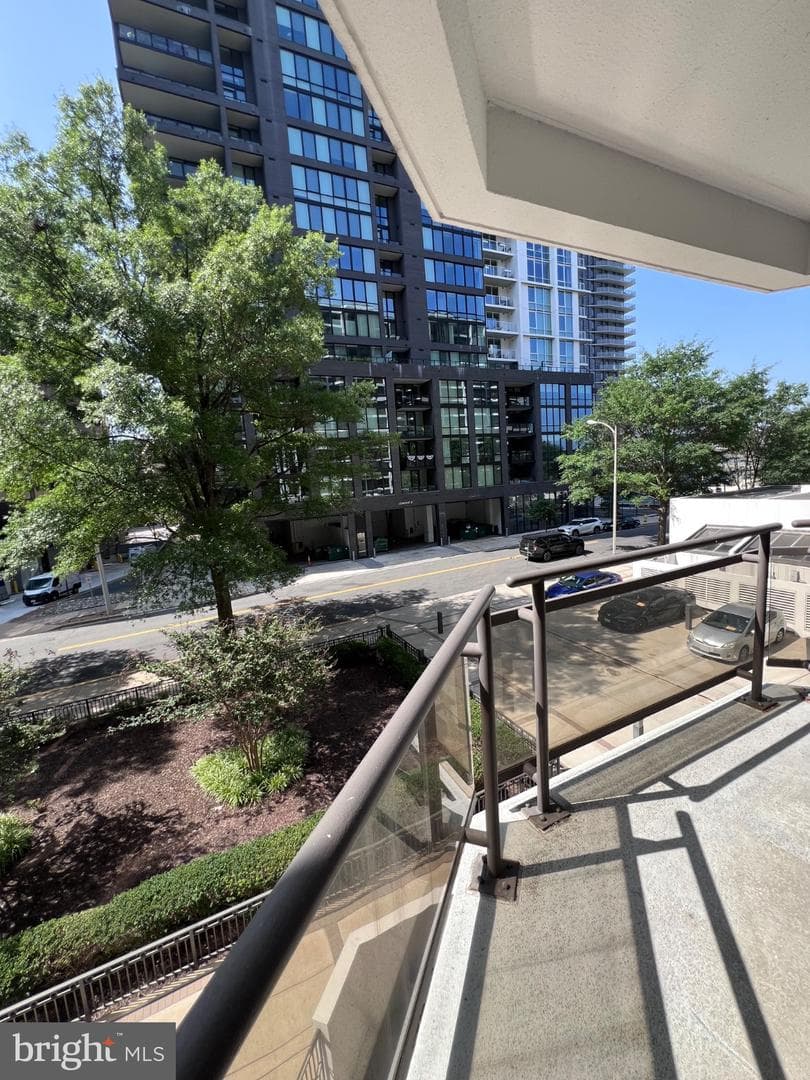 1530 Key Blvd # 317 photo 15