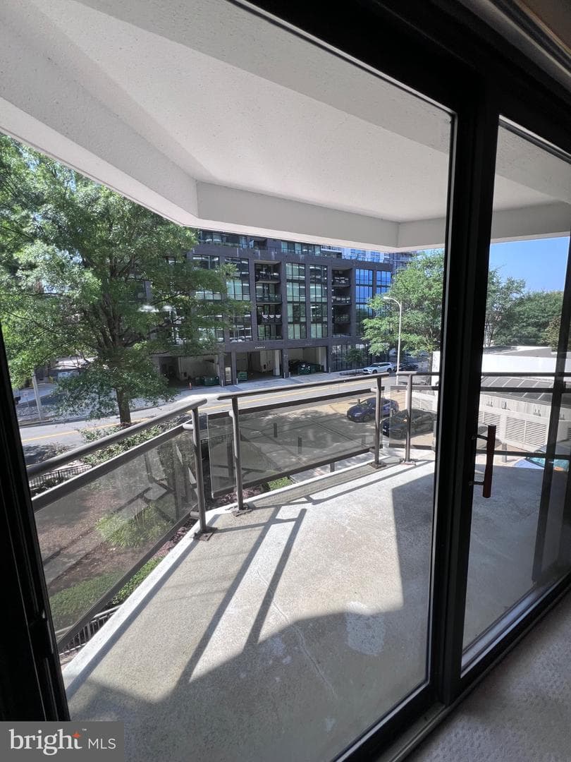 1530 Key Blvd # 317 photo 17