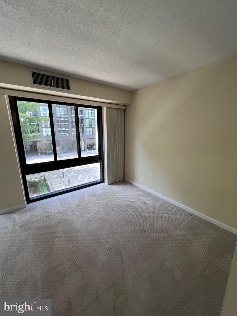 1530 Key Blvd # 317 photo 22