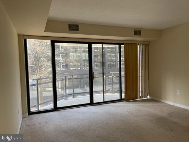 1530 Key Blvd # 317 photo 4