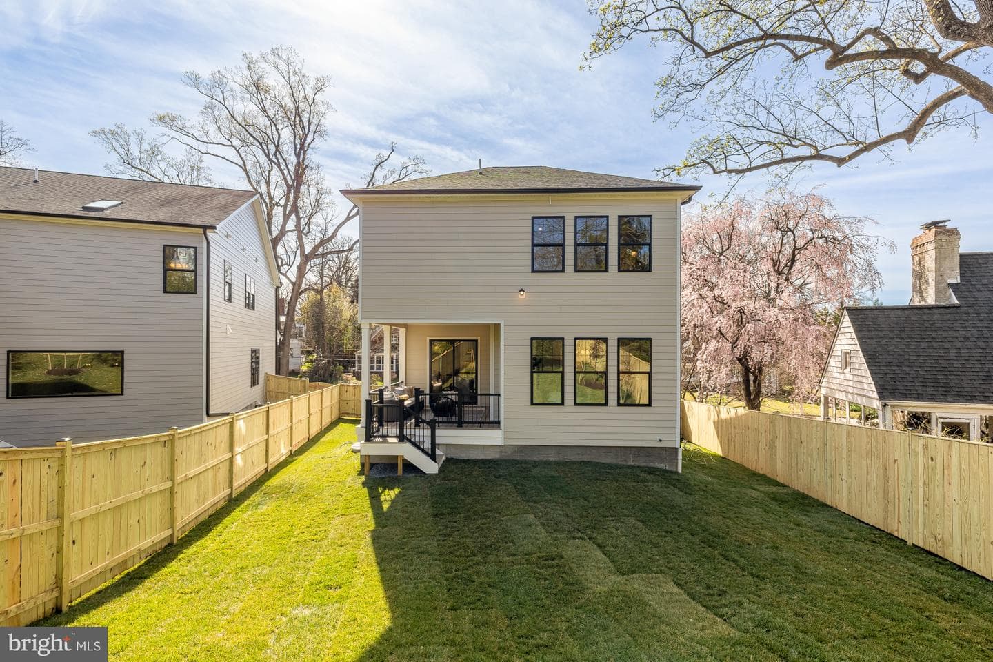 5707 9th Street N photo 2