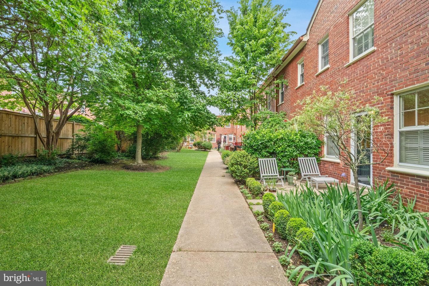 1600 S Barton Street #750 photo 28