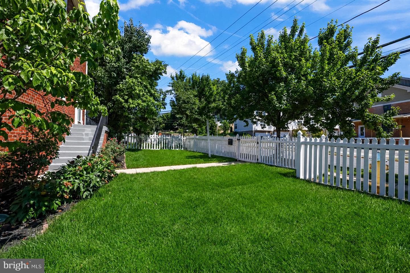 2012 S Glebe Road photo 30