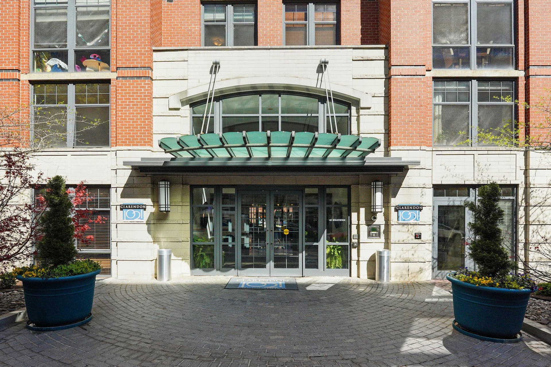 1021 N Garfield Street #233, Arlington