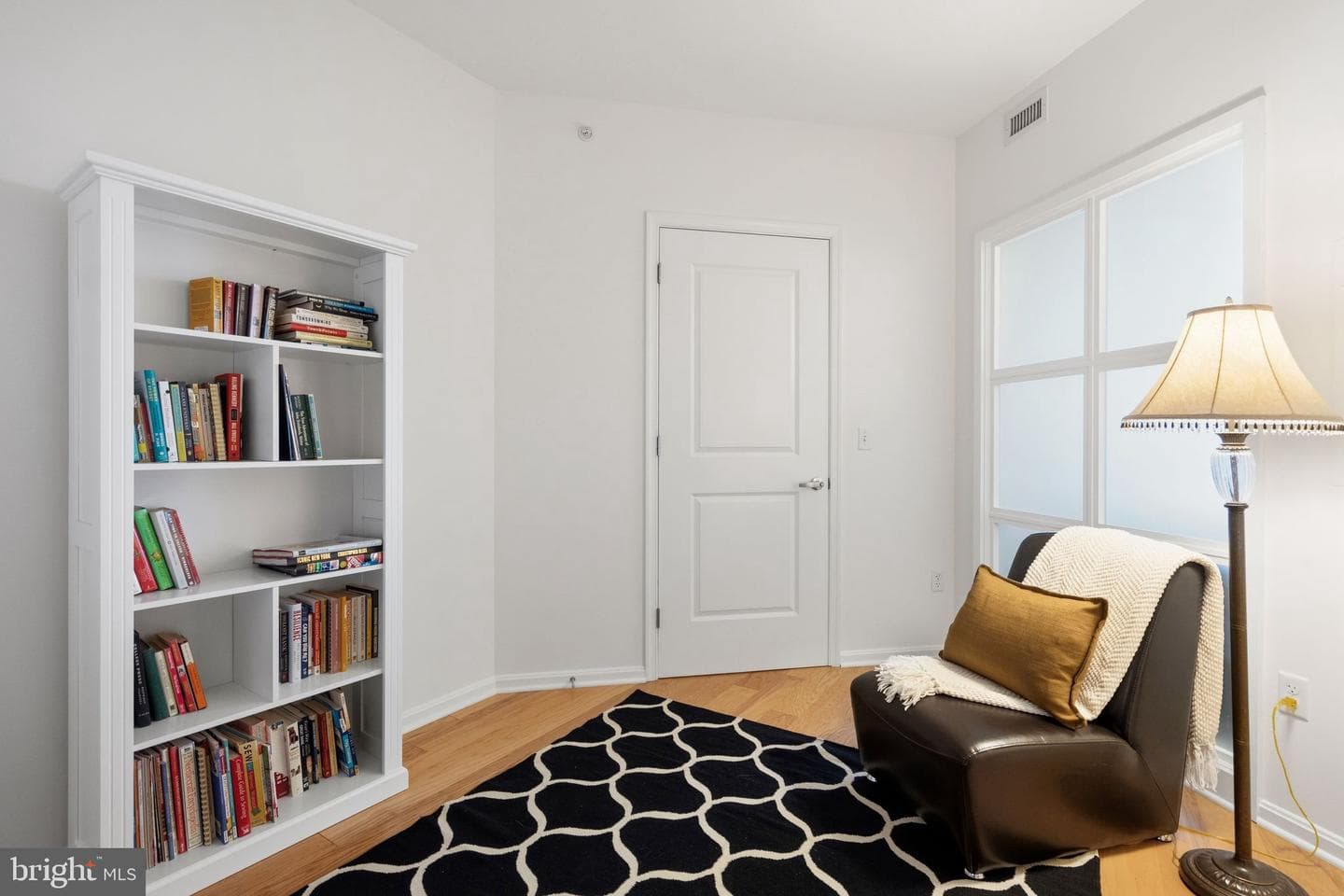 2720 S Arlington Mill Drive #616 photo 41
