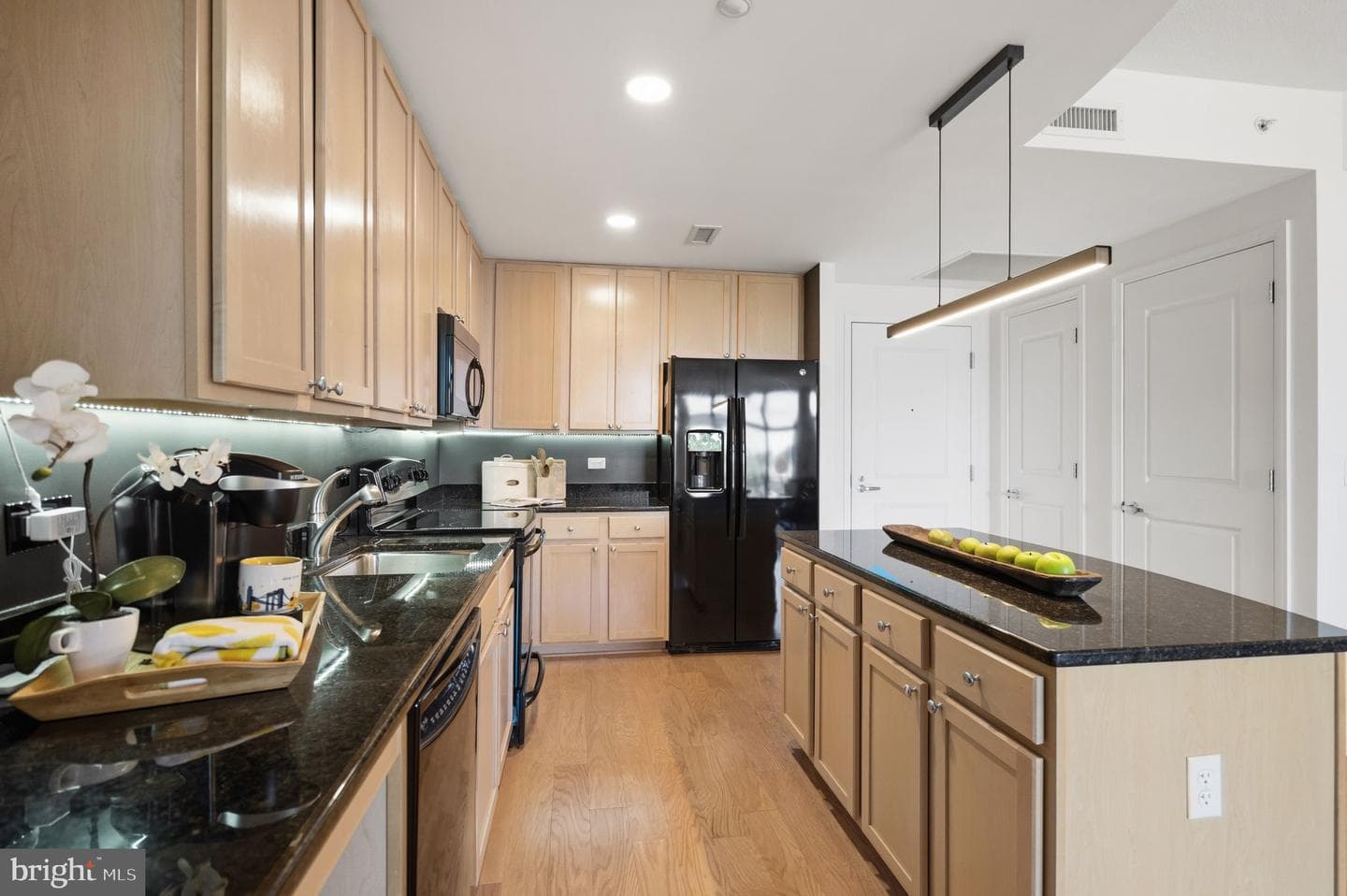 2720 S Arlington Mill Drive #616 photo 9