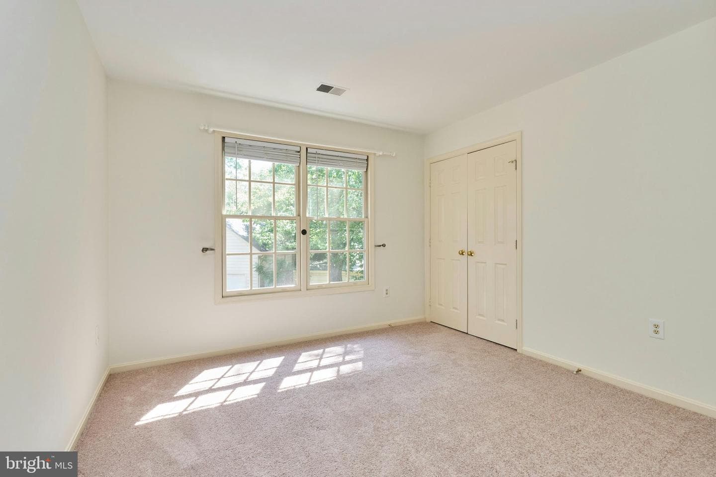 2904 N 4th Street N photo 34