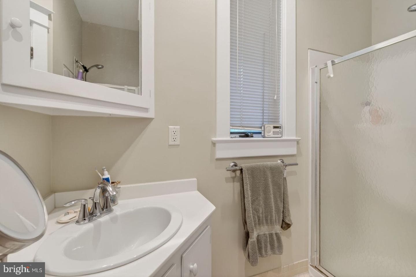526 N Ivy Street photo 24