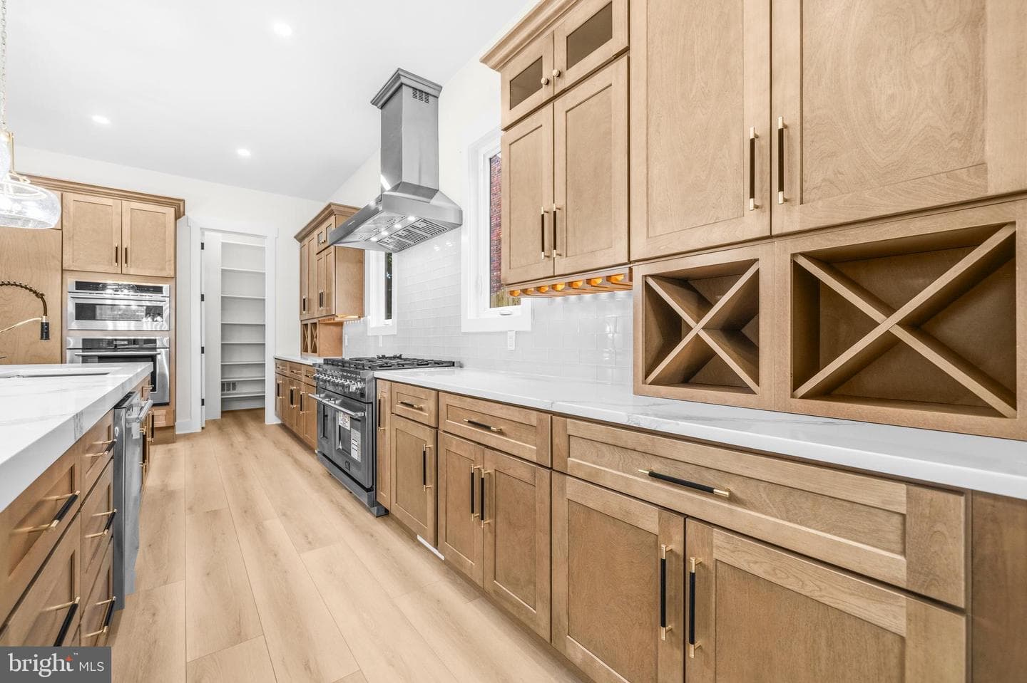 1905 N Taylor Street photo 14