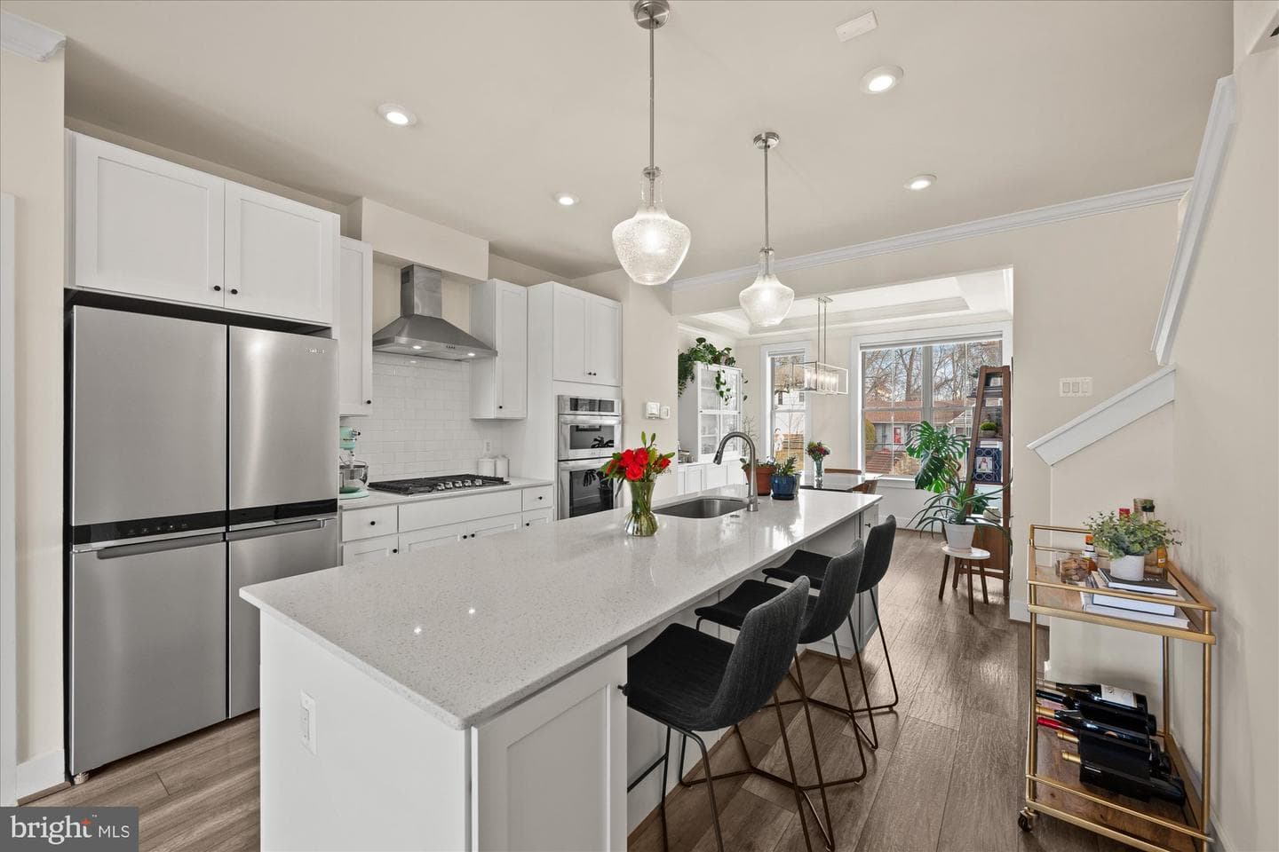 2236 S Glebe Road photo 5
