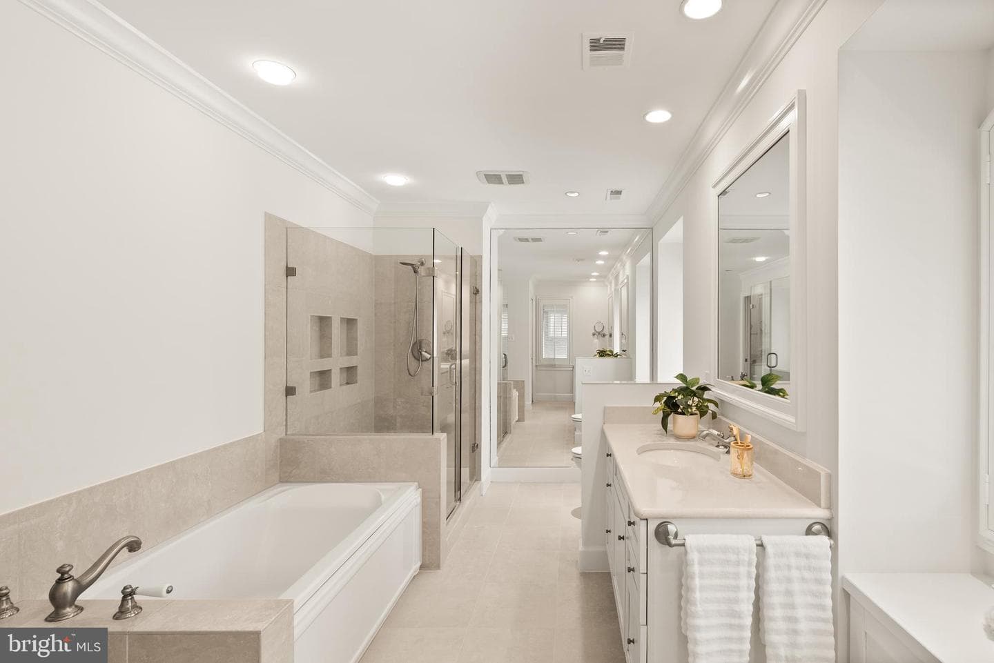 4136 Round Hill Road photo 29