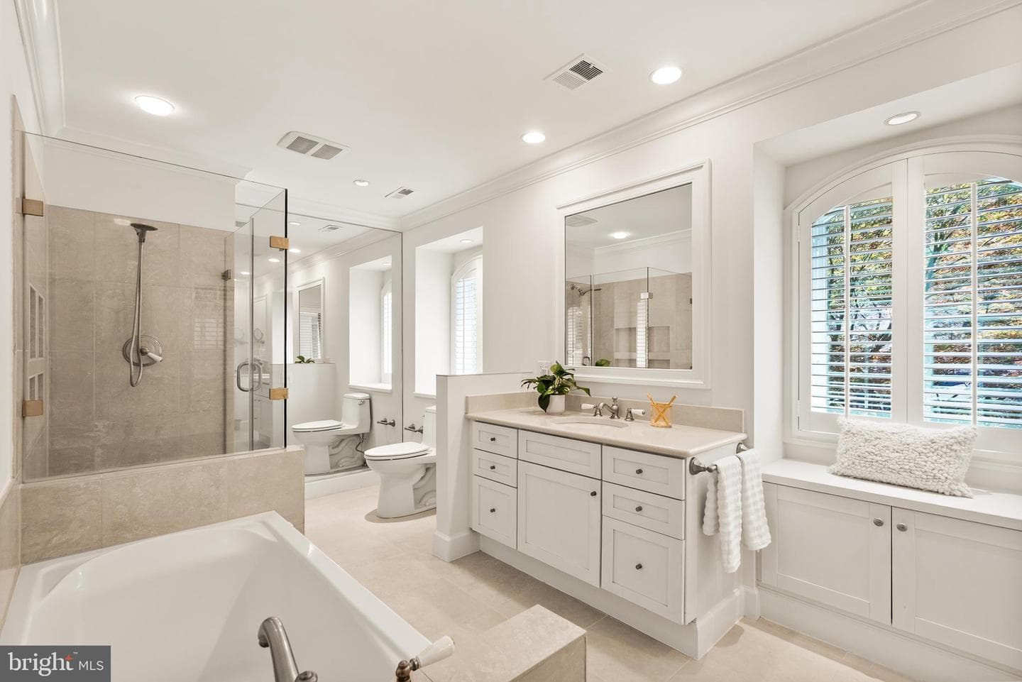 4136 Round Hill Road photo 31