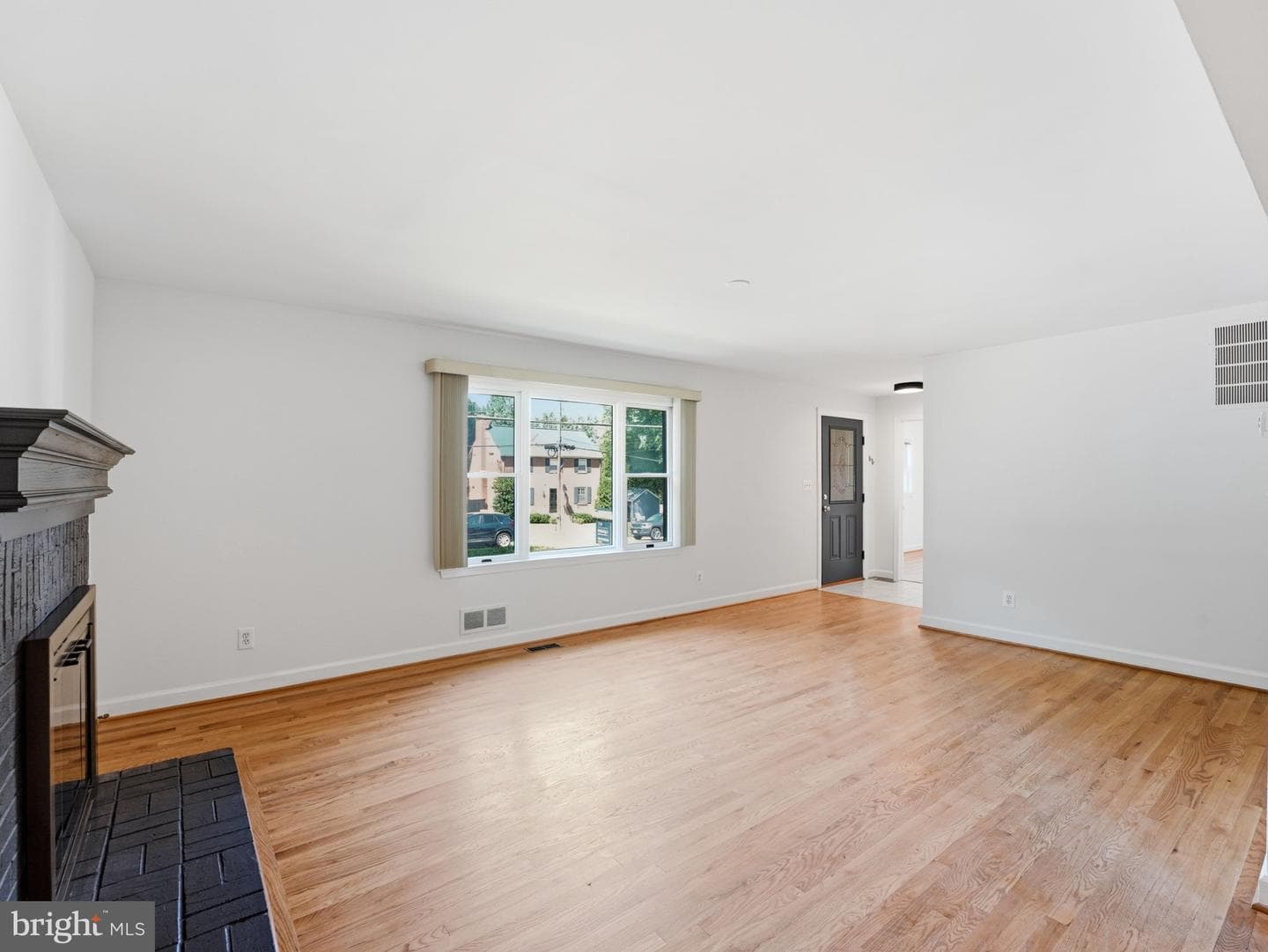 6230 Washington Boulevard photo 3