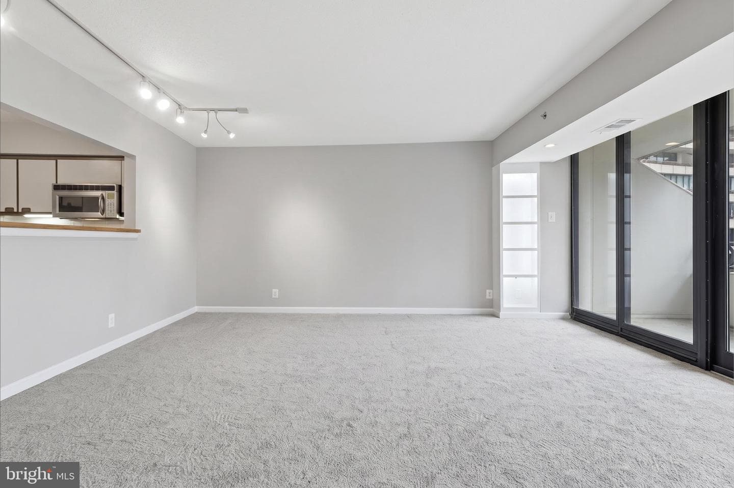 1200 Crystal Dr # 1311 photo 12