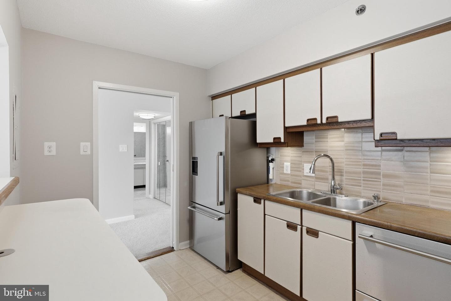 1200 Crystal Dr # 1311 photo 18