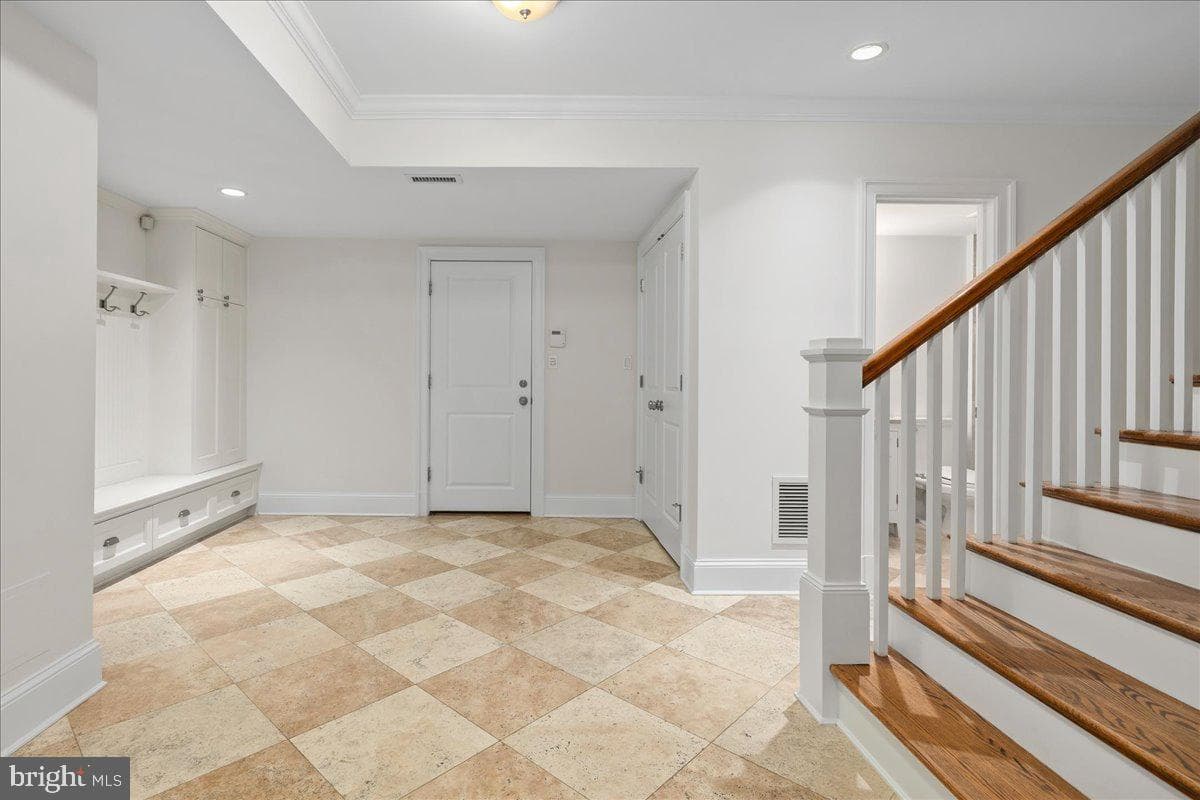 4615 32nd Street N photo 40