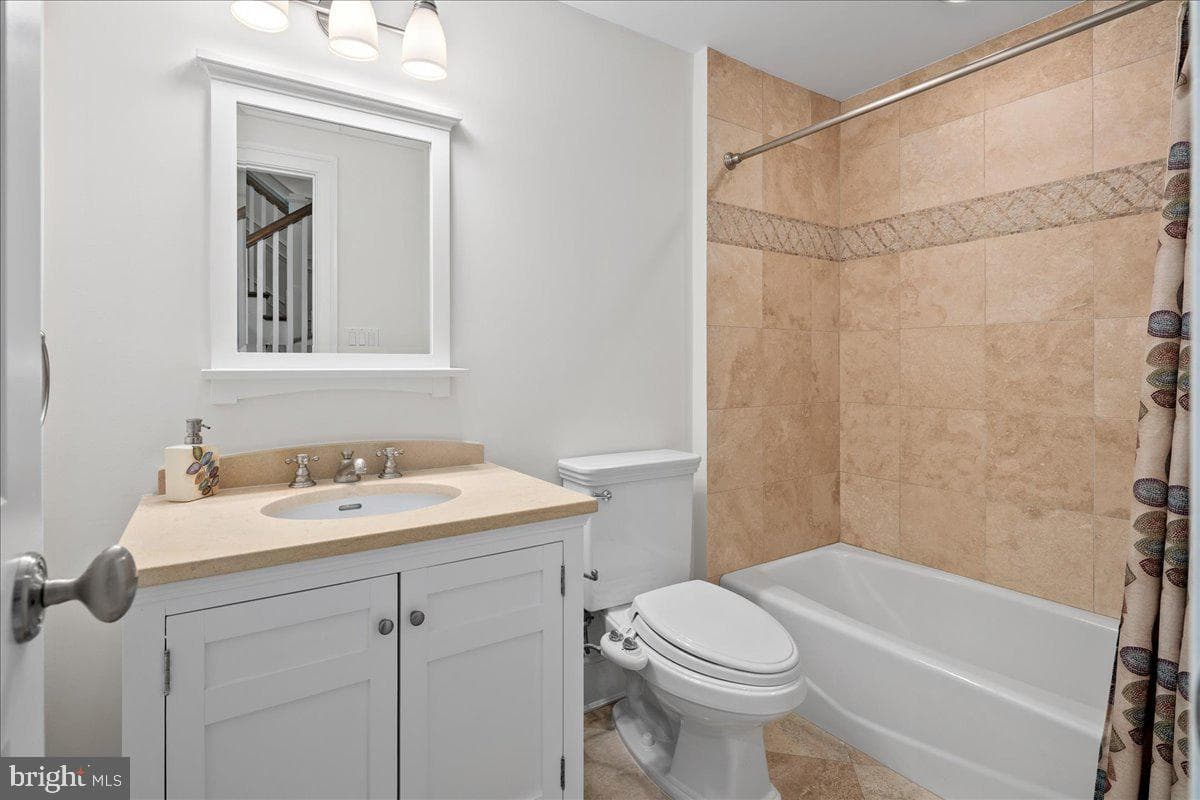 4615 32nd Street N photo 44