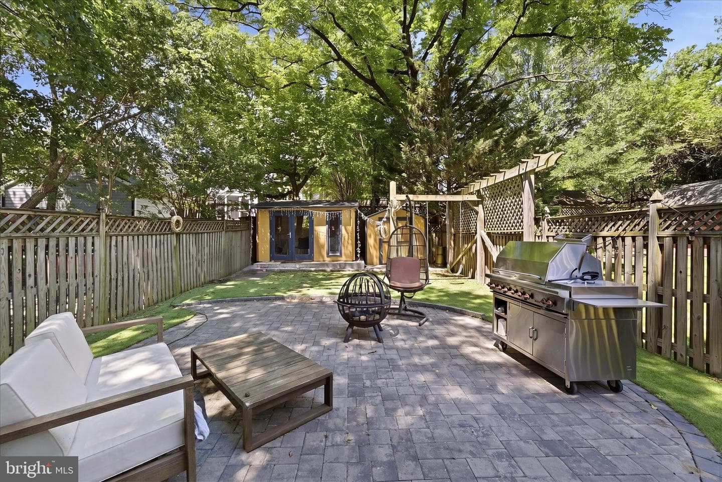1902 N Nelson Street N photo 35
