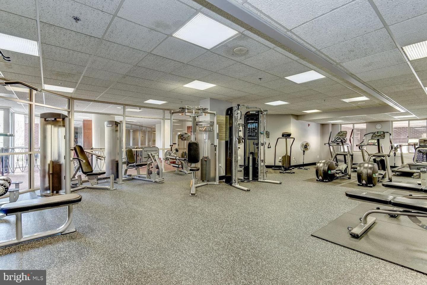 1276 N Wayne Street #625 photo 3