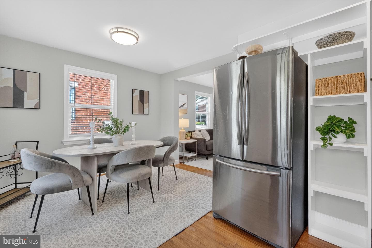 2128 S Oxford Street photo 8