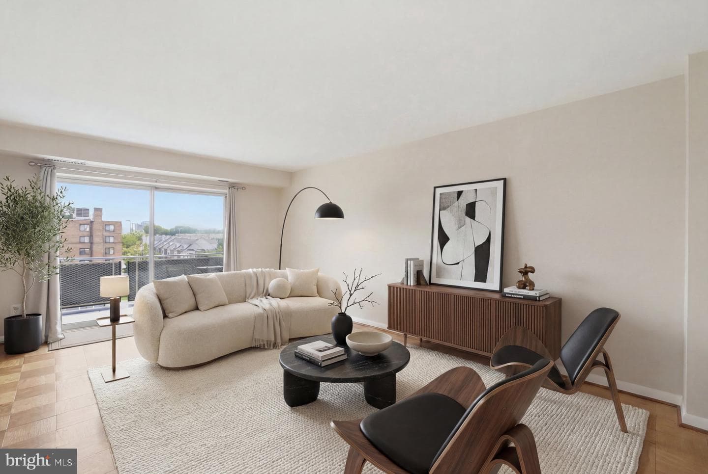 1931 N Cleveland Street #606 photo 3