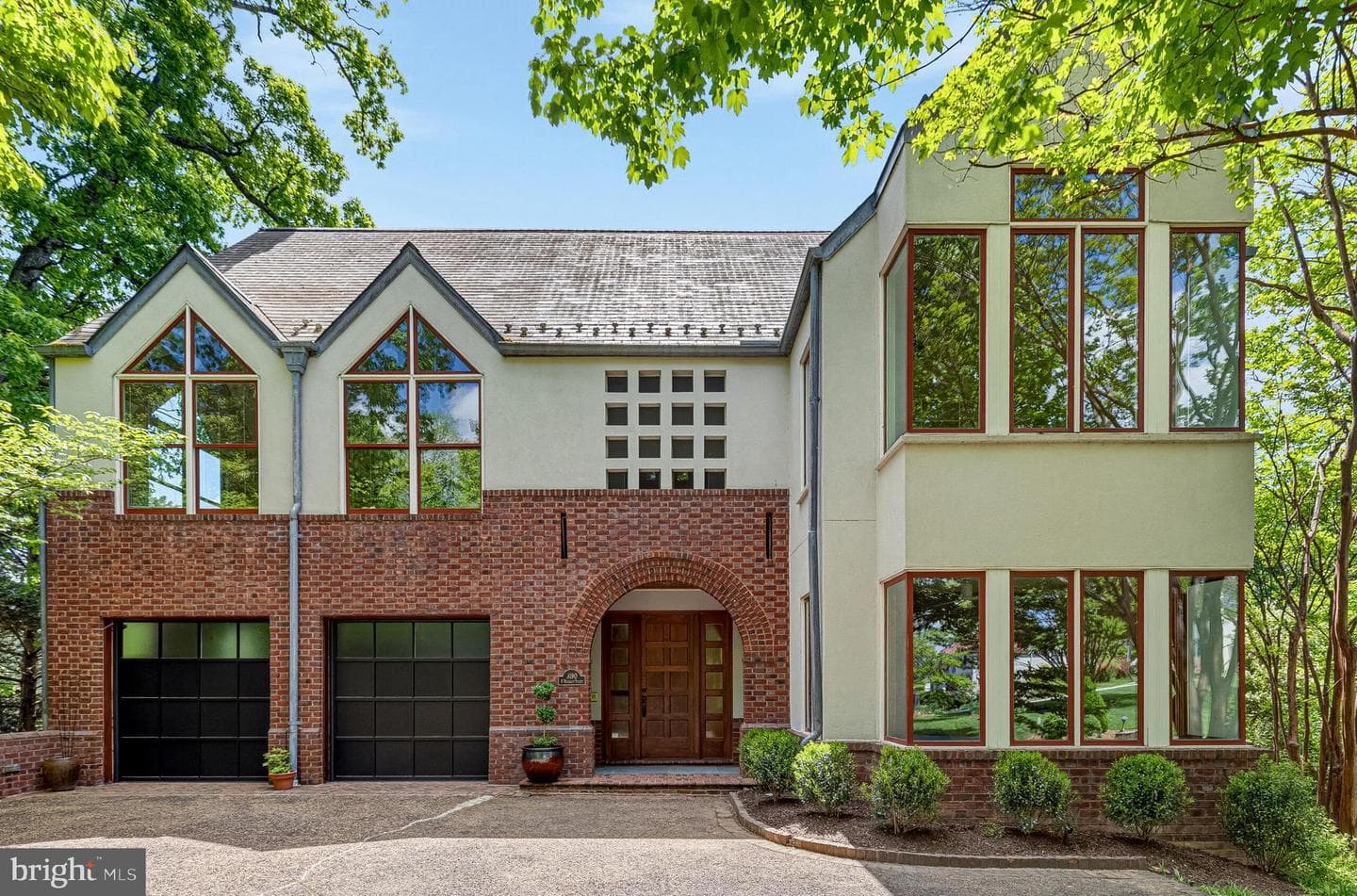 3190 N Woodrow Street, Arlington