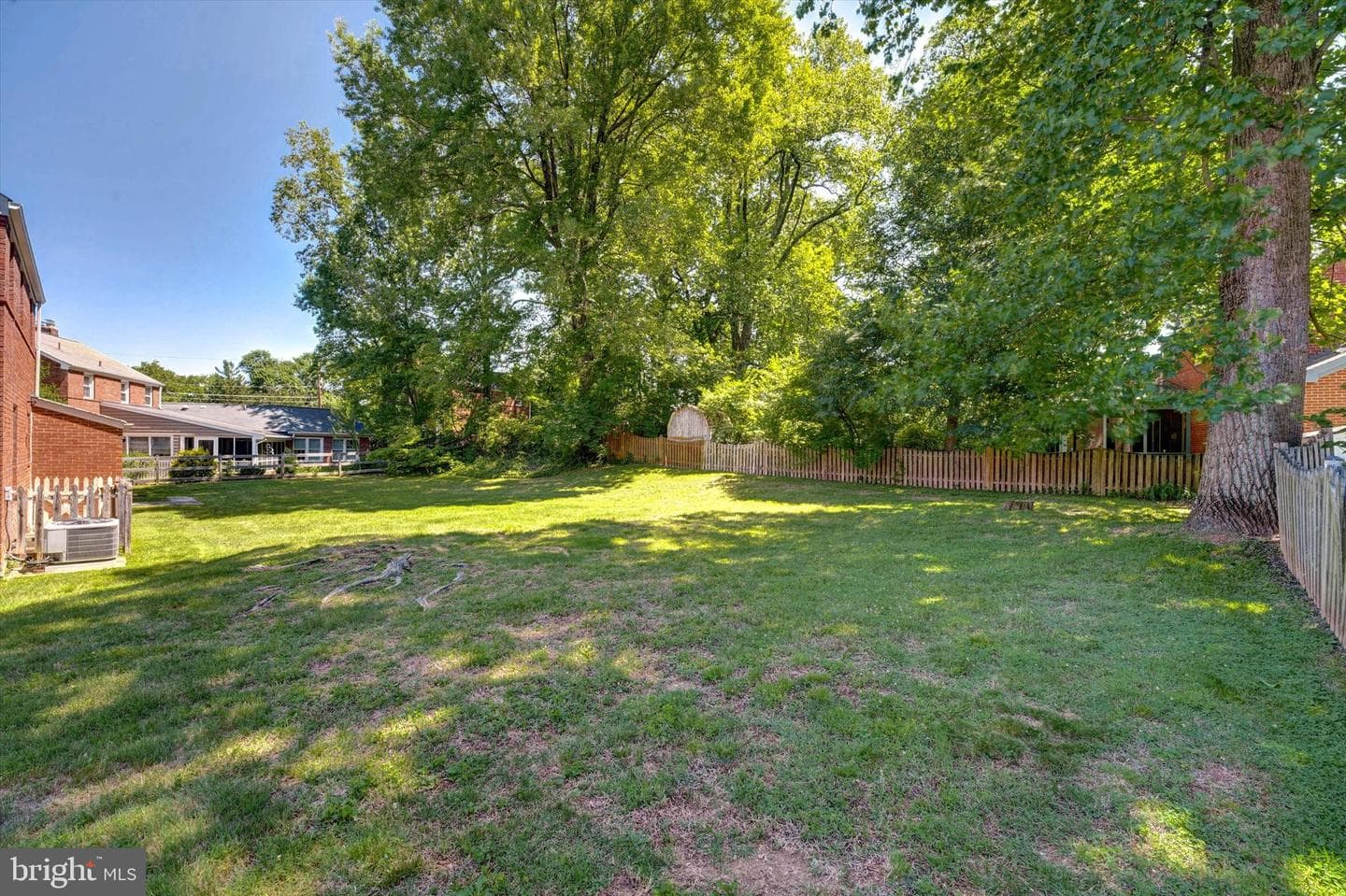 907 N Liberty Street photo 12
