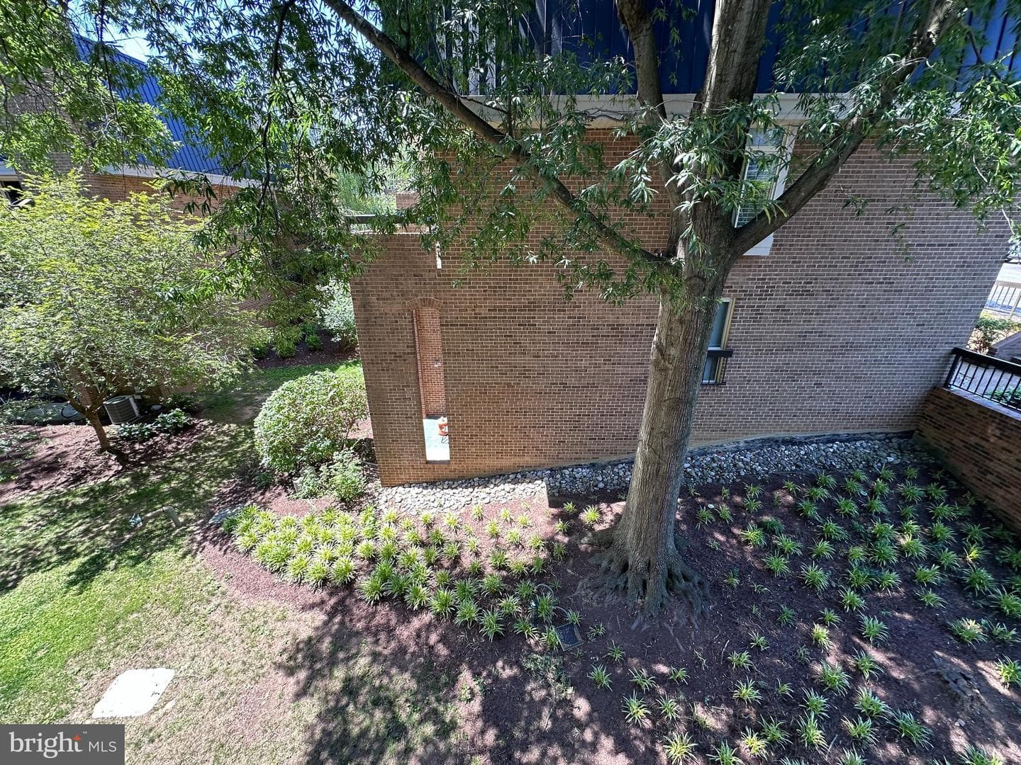 656 15th Street S #2 photo 30