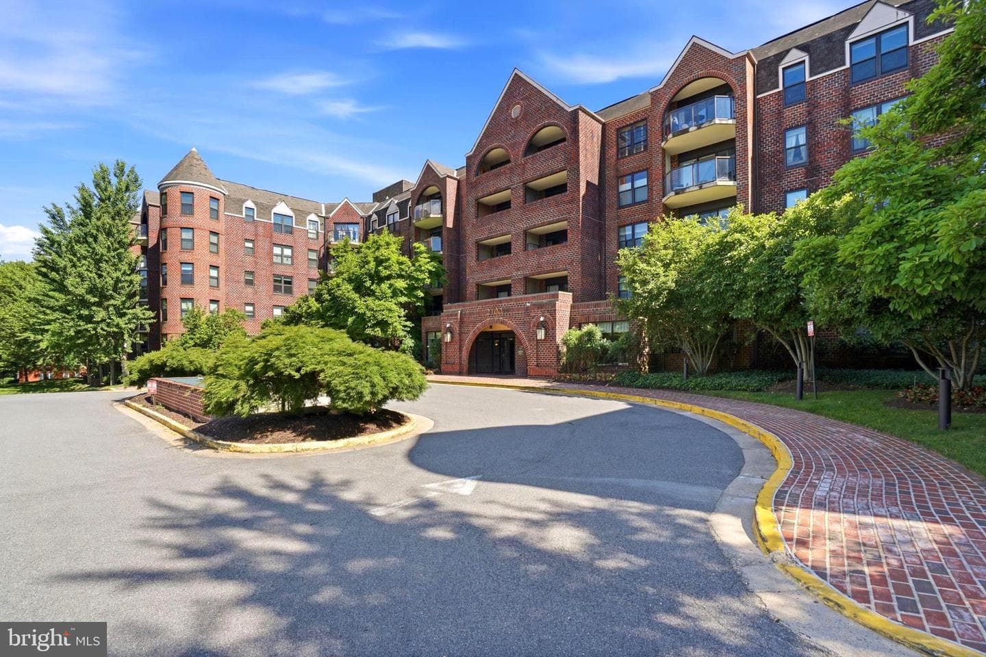 2100 Lee Highway #219, Arlington