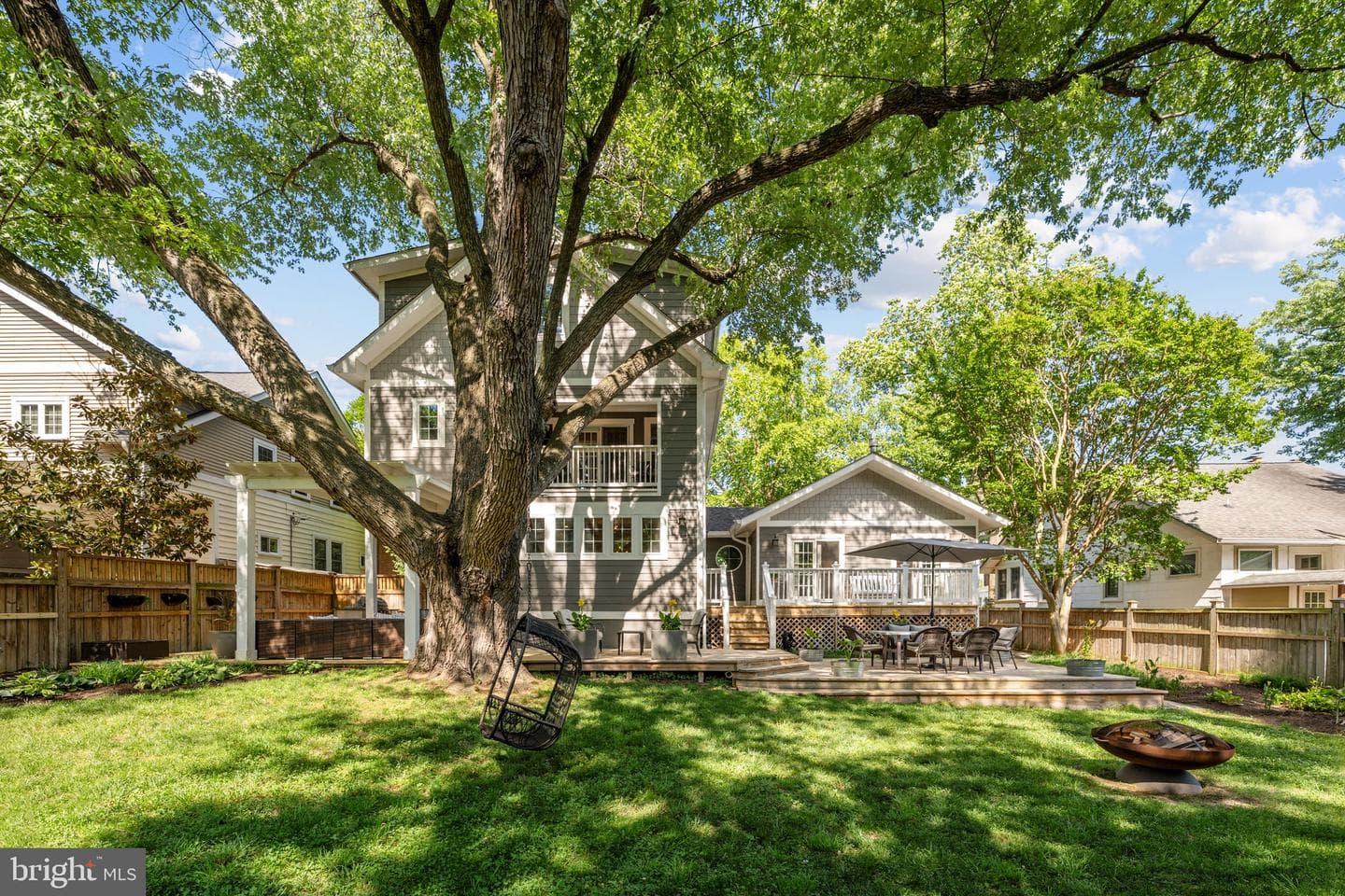 132 S Garfield Street, Arlington