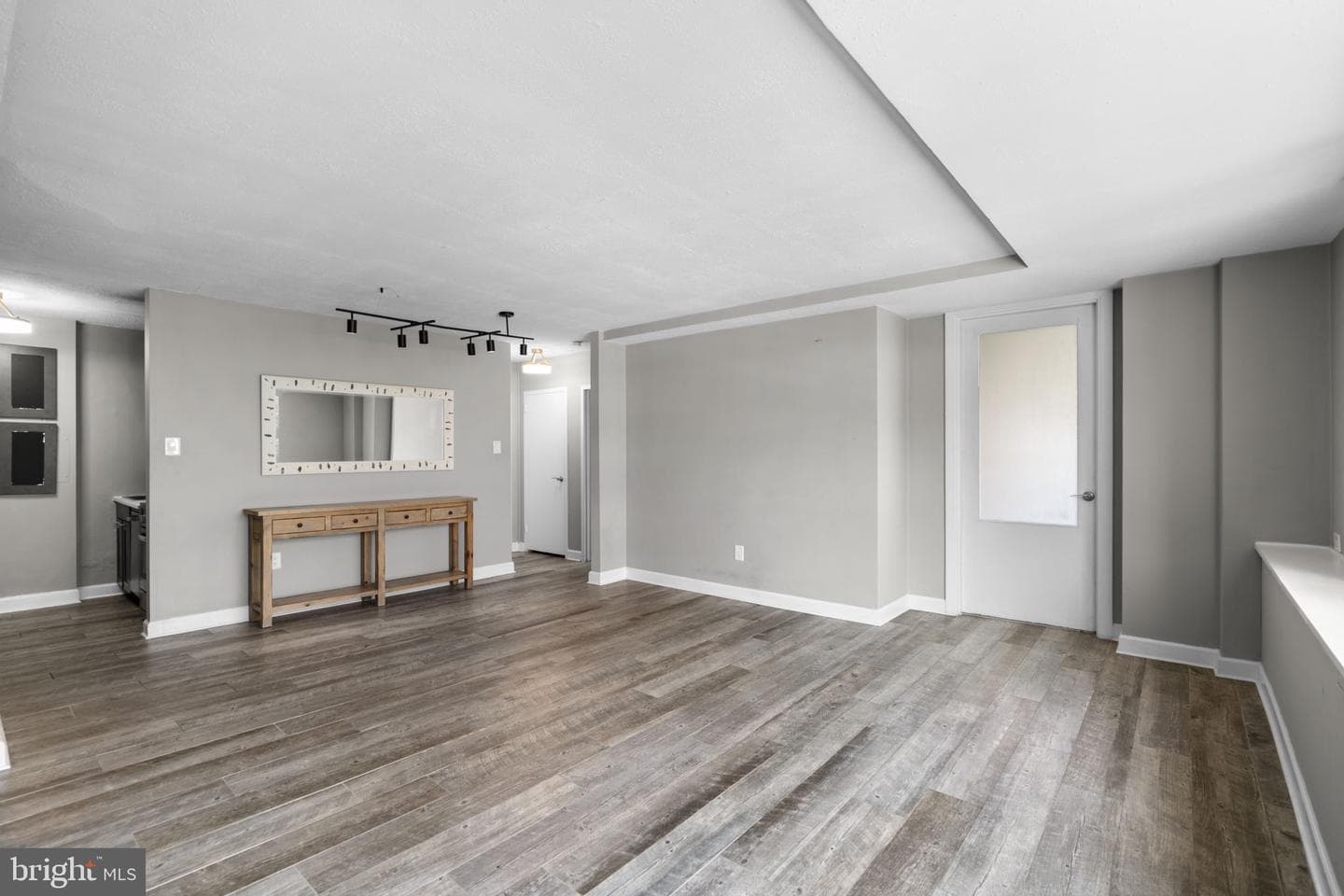 1021 Arlington Blvd # 806 photo 8