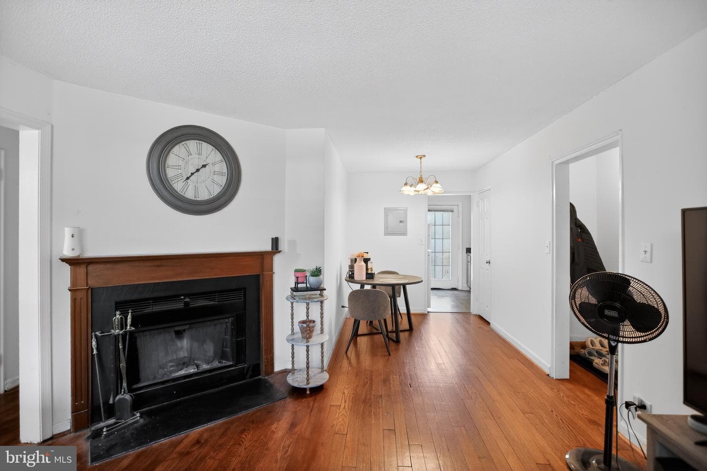 102 N George Mason Drive #102-2 photo 16
