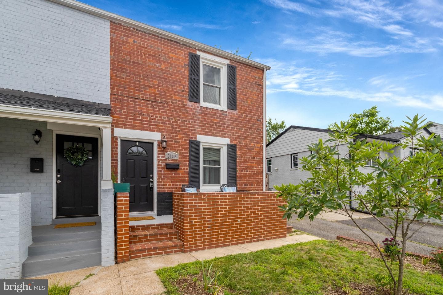 2139 S Oxford Street, Arlington