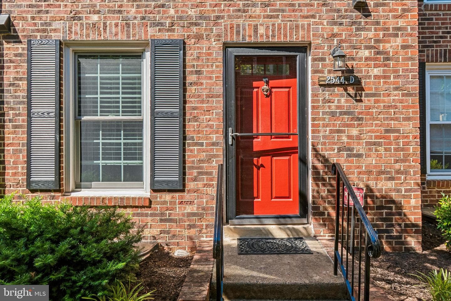2544-D S Arlington Mill Drive, Arlington